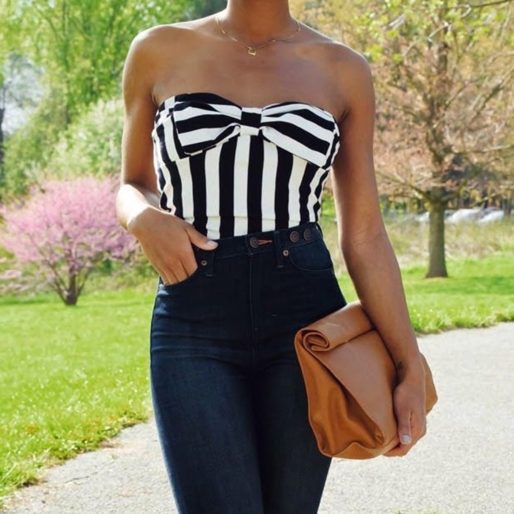 LA:Hearts b/w striped tube-top with bow
